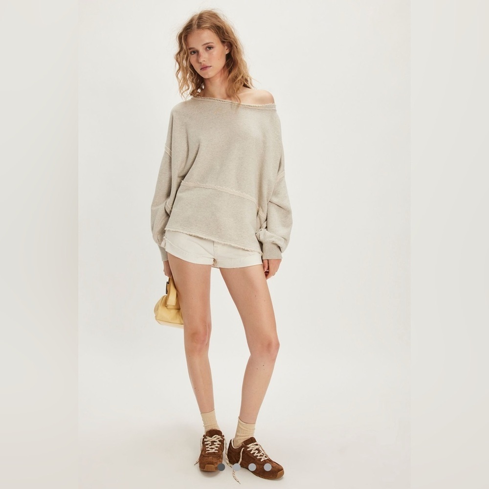 NWT FREE PEOPLE Sofia Sweatshirt Color: Sand Heather Grey / Size: XS